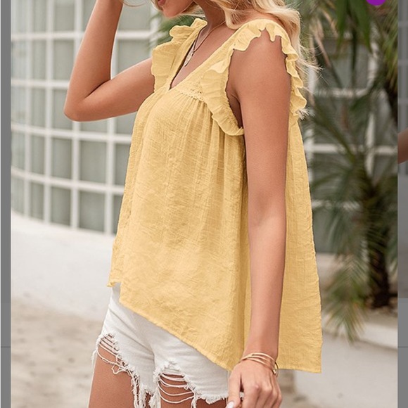 Yellow Tie-Back Flutter Sleeve Top - Picture 2 of 9